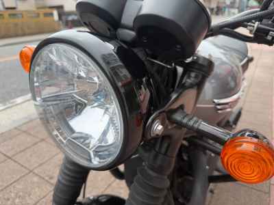Triumph Bonneville T120B 2024