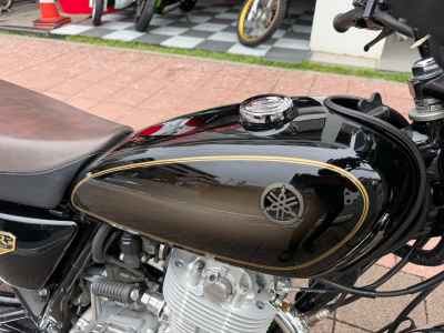 Yamaha SR400 Final Edition 2021