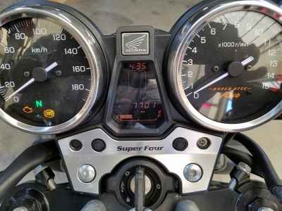 Honda CB400SF 2018