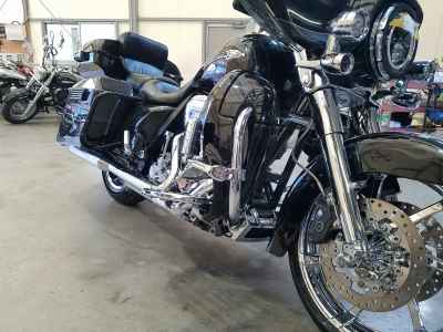 Harley-Davidson Street Glide FLHXSE1800 2012