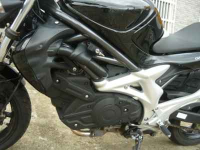 Suzuki Gladius SFV400 2010