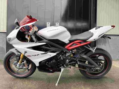 Triumph Daytona 675R 2014