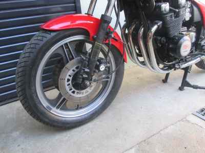 Kawasaki GPZ400F 2026