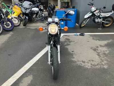Yamaha SR400 2020