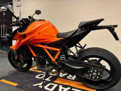KTM 1390 Super Duke Evo 2024