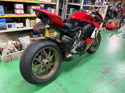 Ducati Panigale V4 ANI 2020