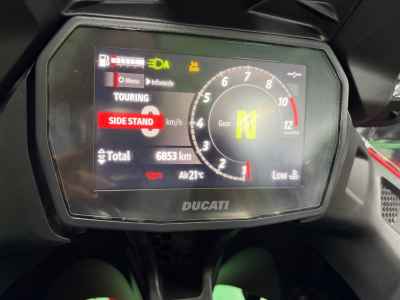 Ducati Multistrada V2S 2025