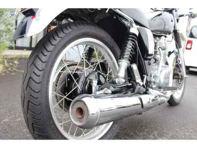 Yamaha SR400 2019