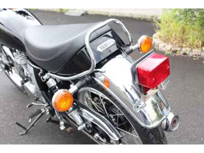Yamaha SR400 2019