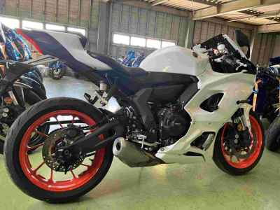 Yamaha YZF-R7 2023