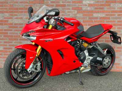 Ducati Supersport 950 S 2018