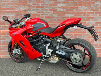 Ducati Supersport 950 S 2018