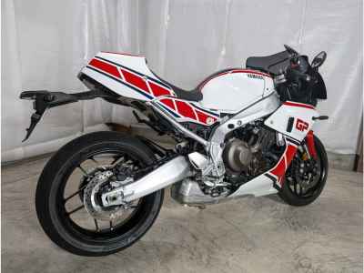 Yamaha XSR900 GP 2025