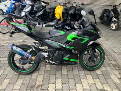 Kawasaki Ninja 400 2019