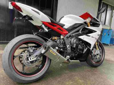 Triumph FIREBIRD N675 R 2014