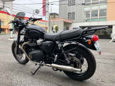 Triumph Bonneville T100 2022