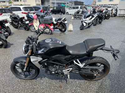 Honda CB250R 2019