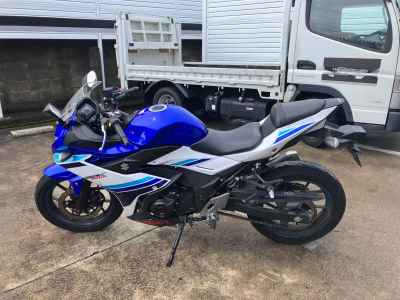 Suzuki GSX250R
