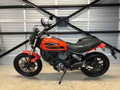 Ducati Scrambler Sixty2 2017