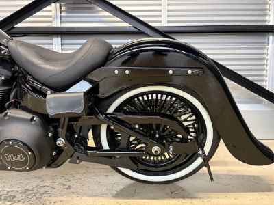Harley-Davidson Heritage FLHCS1870 2023