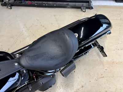 Harley-Davidson Heritage FLHCS1870 2023