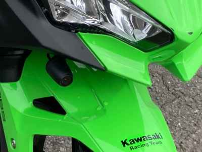 Kawasaki Ninja 400 KRT Edition 2022