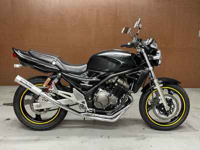 Kawasaki Balius ZR250