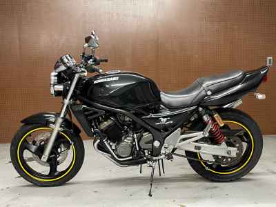 Kawasaki Balius ZR250