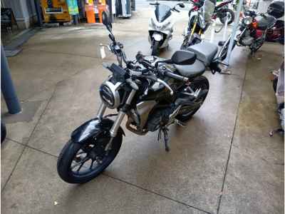 Honda CB250R 2018