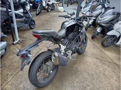 Honda CB250R 2018