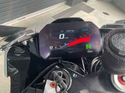BMW M1000RR 2024