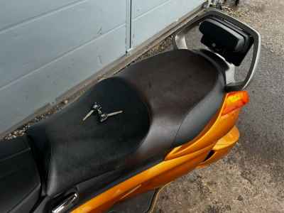 Suzuki Gemma 250
