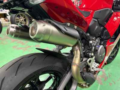 Ducati Panigale V2 2025