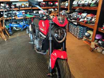 Ducati Monster 937+ 2023