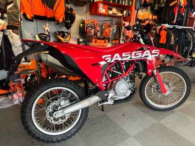 GasGas ES700 2024