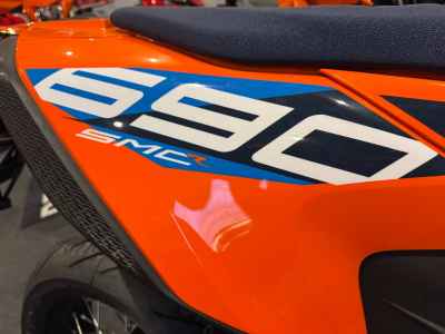 KTM 690 SMC R 2024