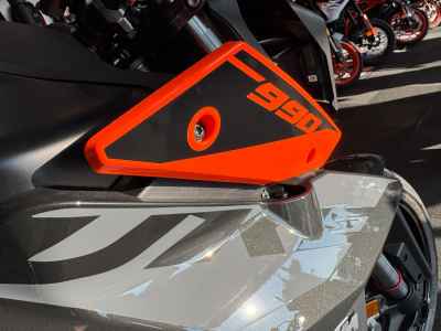 KTM 990 Duke 2024