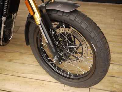 Royal Enfield Bear 650 2025