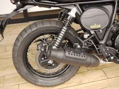 Royal Enfield Bear 650 2025
