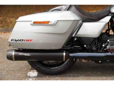 Harley-Davidson FLTRX STSE CVO 2026