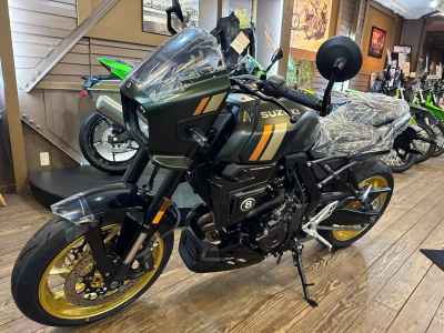 Suzuki GSX-8TT 2026