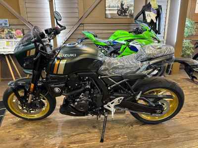 Suzuki GSX-8TT 2026