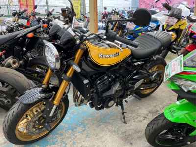 Kawasaki Z900RS SE 2023