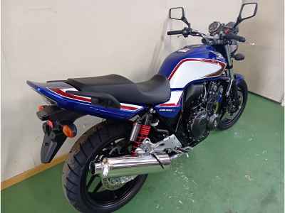 Honda CB400SF 2021