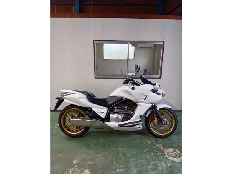 Honda DN-01 2013