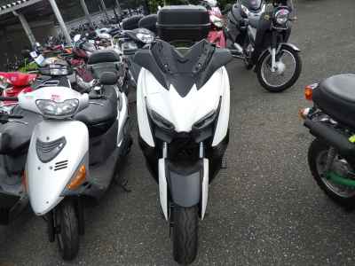 Yamaha XMAX 250 2022
