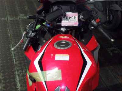 Honda CBR400R 2021