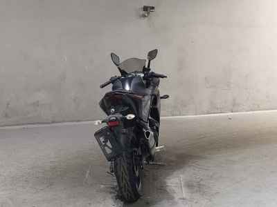 Yamaha YZF-R25