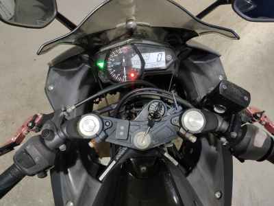 Yamaha YZF-R25