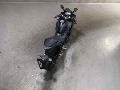 Yamaha YZF-R25